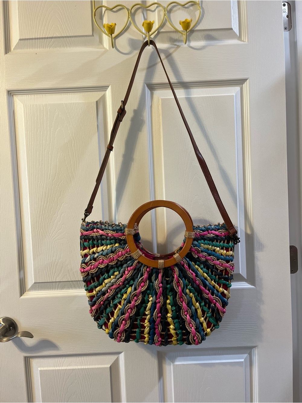 Patricia Nash Multicolor Braided Straw Shoulder Bag with Wooden Ring Handles - Picture 8 of 8